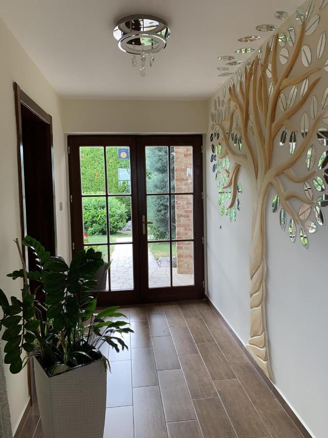 Villa Garden Zalaegerszeg Exterior foto