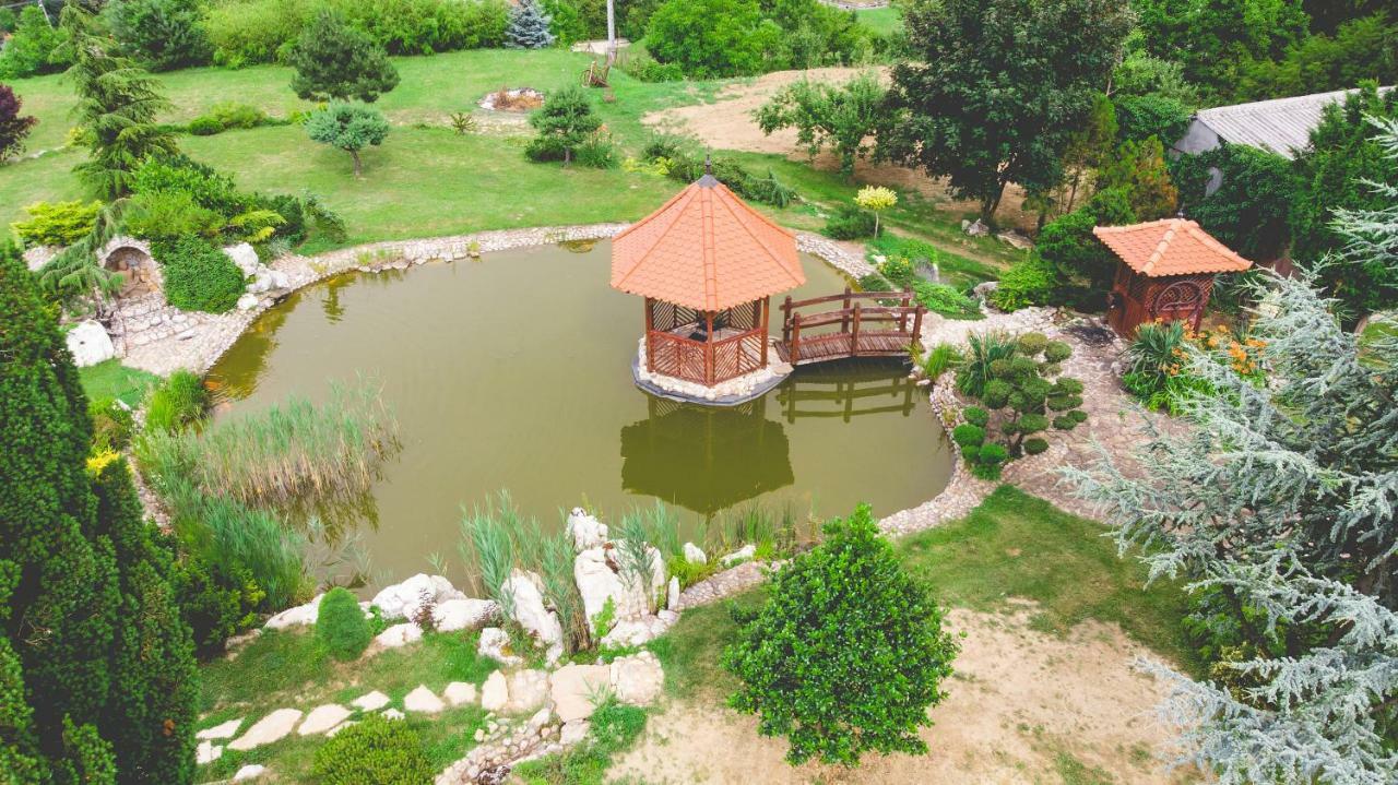 Villa Garden Zalaegerszeg Exterior foto